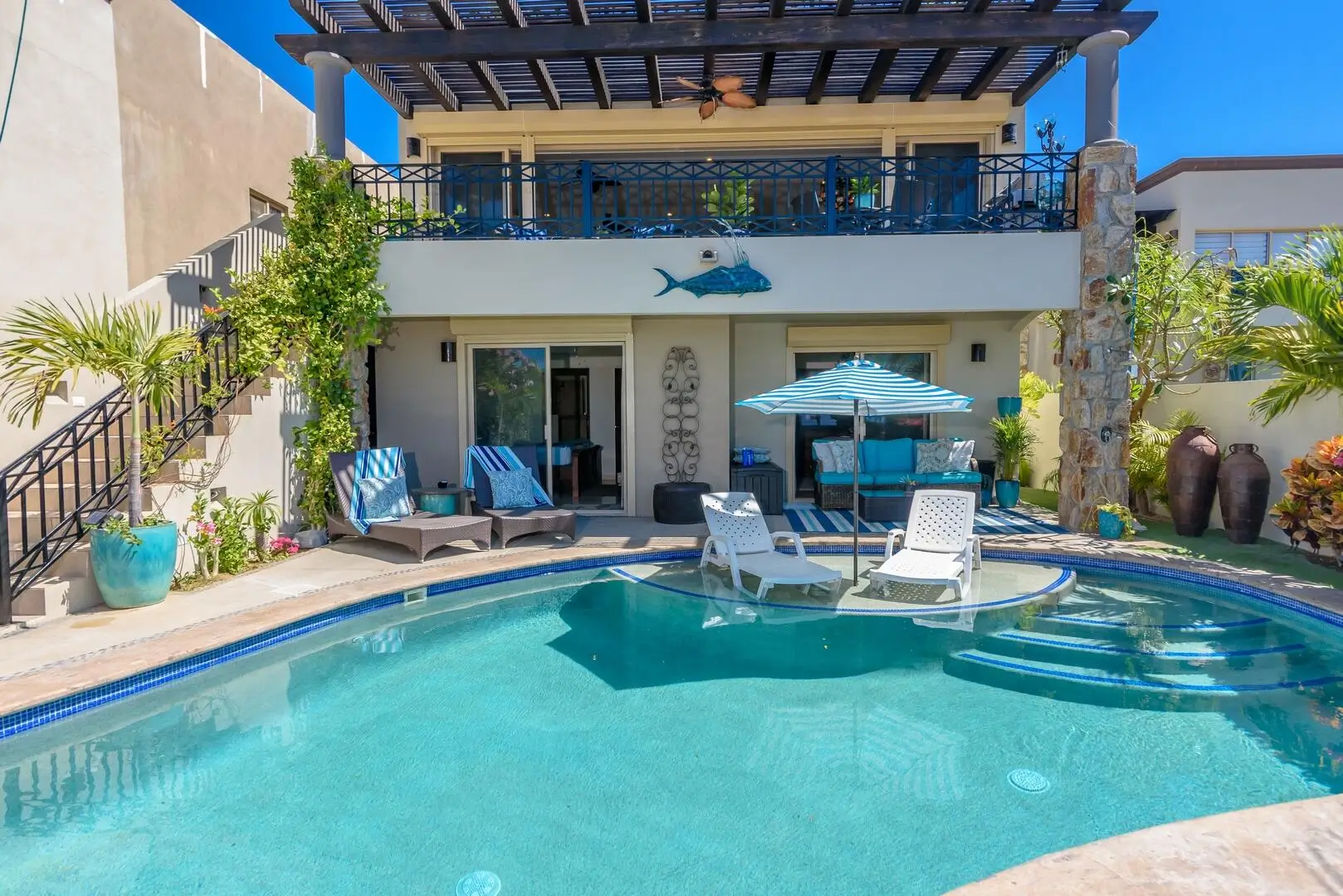 Ultra-Luxury Homes in Cabo Houses