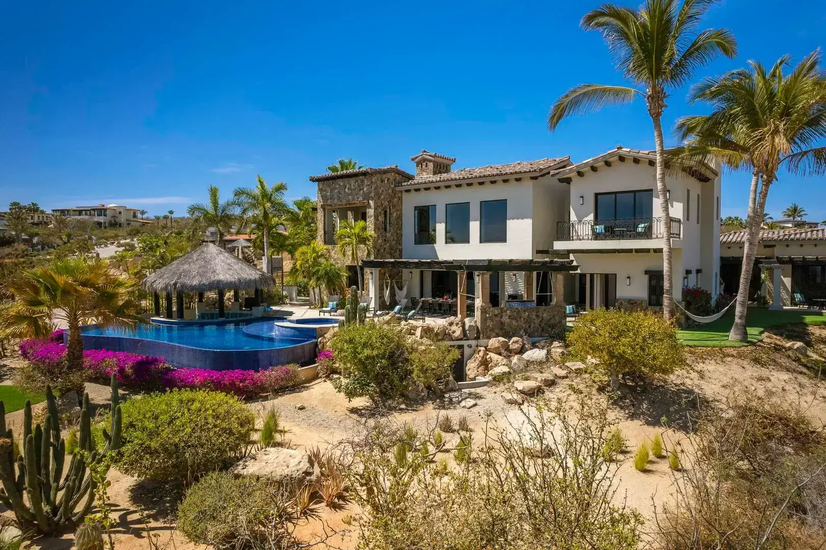 Smart Luxury Real Estate in Cabo