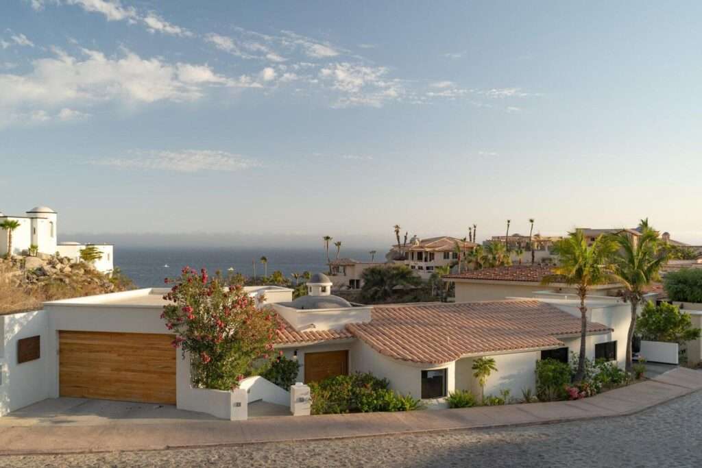 Los Cabos Cabo Colorado Discover modern luxury in this exquisitely designed home, built in 2020 and nestled within the exclusive, beachfront, private gated community of Cabo Colorado in San José del Cabo—just 2 miles from Palmilla Beach. Enjoy the convenience of living just steps from a stunning, sandy private beach within the community.With a striking contemporary aesthetic, this residence features gleaming white marble floors, beautifully appointed marble bathrooms, and captivating ocean – 11 Camino Del Pacífico, Cabo San Lucas, BS