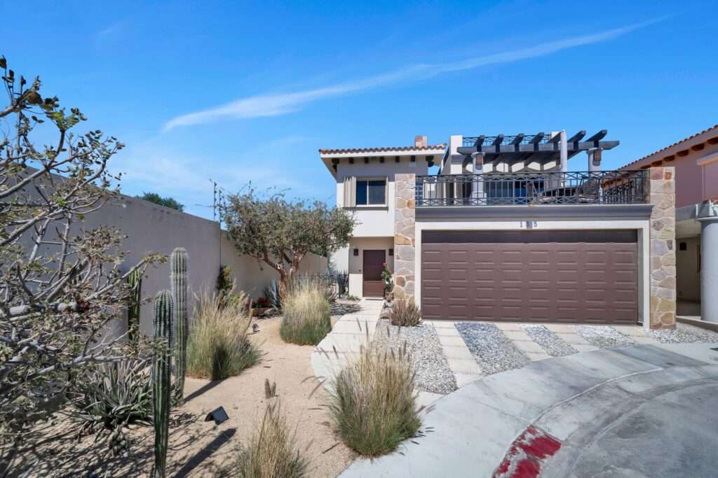 Los Cabos Vista Vela Stunning Turn-Key 3-bedroom, 3.5 bathroom Villa with ocean and city for sale