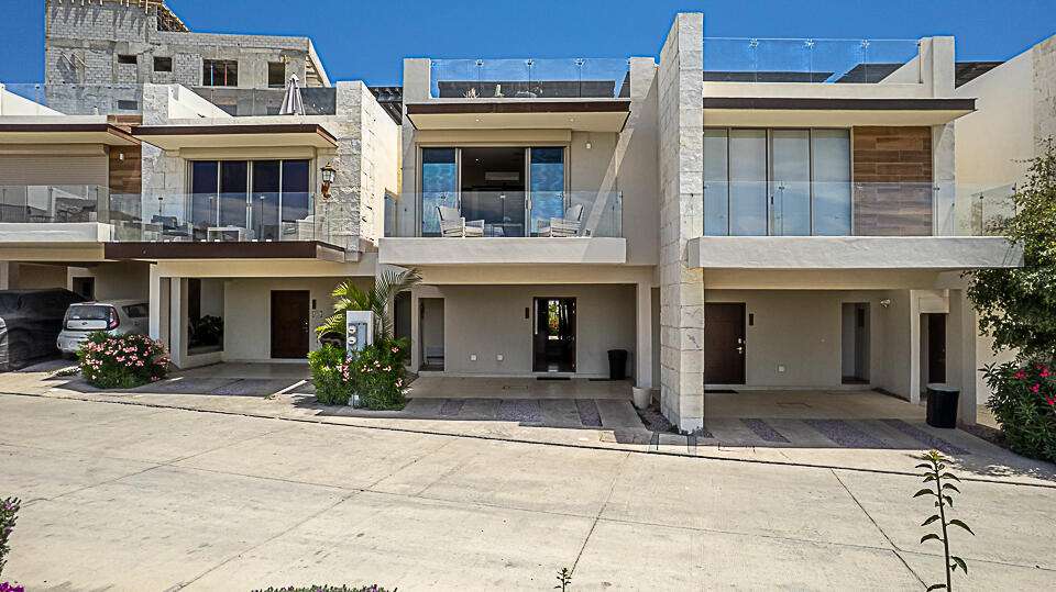 Los Cabos Casa Mex-Bogumbilias Stunning Ocean and Arch for sale