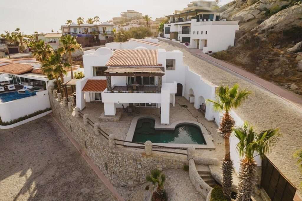 Los Cabos Residencial La Jolla Casa Devine is a luxurious, turnkey, fully-furnished, – 445 Camino del Mar Lote 4 Mza 23, Cabo San Lucas, BS