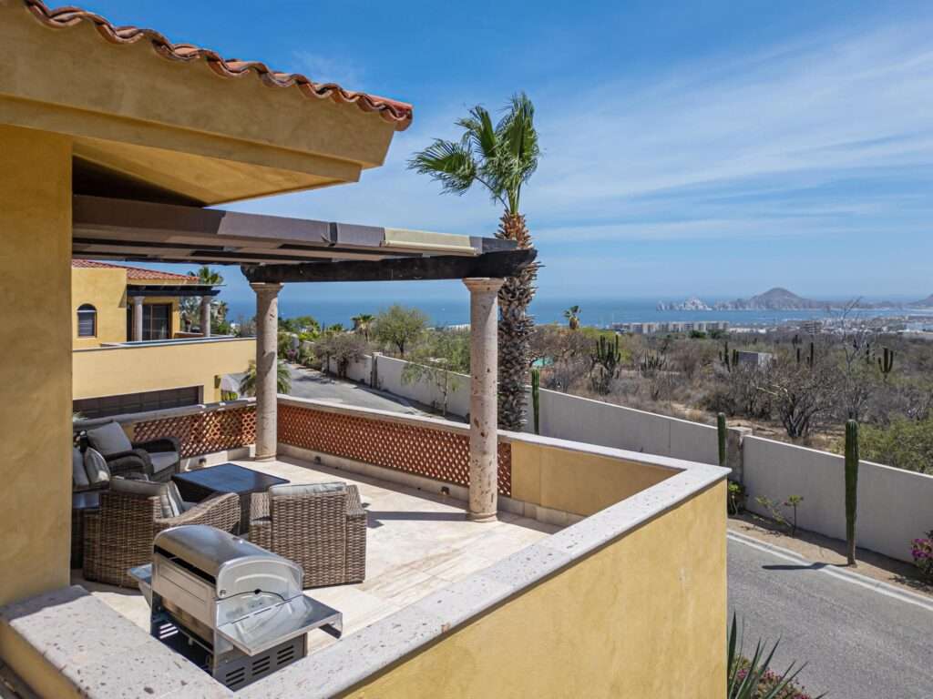 Los Cabos Rancho Cerro Colorado This is a unique opportunity to own a stunning, partially-completed residence in the coveted Rancho Cerro Colorado community. With breathtaking ocean – El Cielito, Pithaya A, Cabo Corridor, Cabo Corridor, BS