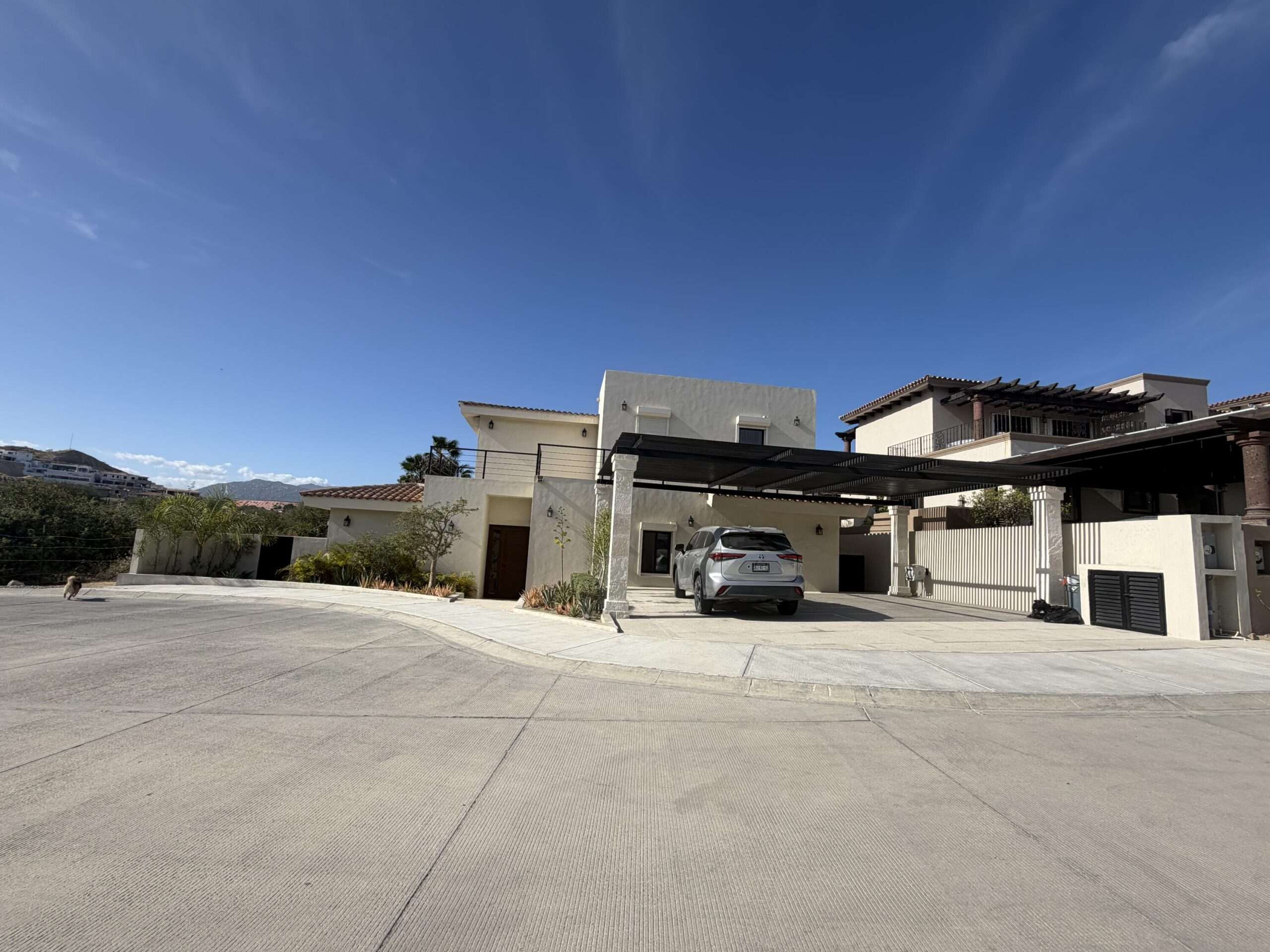 Los Cabos La Playita AMAZING OPPORTUNITY!!! Five bedrooms, Four and One half baths including a Luxury Ocean for sale